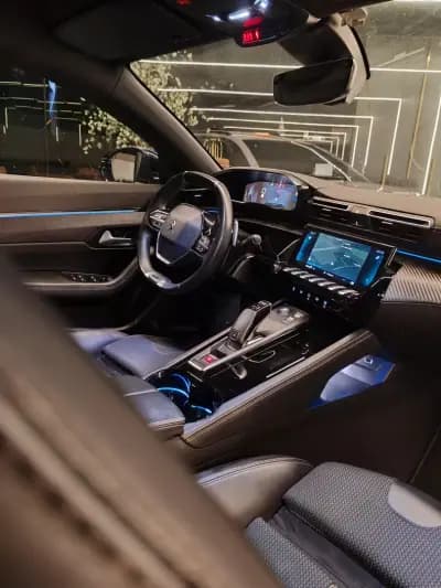 Vendo Peugeot 508 2021 - 24750 EUR, 79874 km - AUTO.MOTO.pt