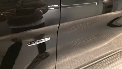 Vendo Mercedes-Benz V 220 2016 - 29900 EUR, 321809 km - AUTO.MOTO.pt