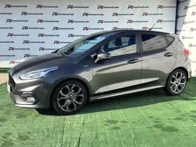 Sell Ford Fiesta 2019 - 12990 EUR, 111400 km - AUTO.MOTO.pt