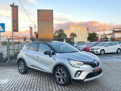 Sell Renault Captur 2022 - 17300 EUR, 89000 km - AUTO.MOTO.pt