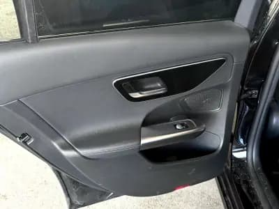 Sell Mercedes-Benz C 300 2023 - 41900 EUR, 69394 km - AUTO.MOTO.pt