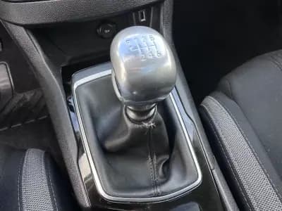 Sell Peugeot 308 SW 2016 - 8900 EUR, 200000 km - AUTO.MOTO.pt