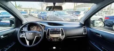 Vendo Hyundai i20 2012 - 7490 EUR, 172563 km - AUTO.MOTO.pt