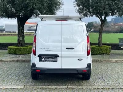 Vendo Ford Transit Connect 2021 - 15450 EUR, 114000 km - AUTO.MOTO.pt