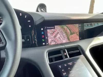 Sell Porsche Taycan Cross Turismo 2023 - 106480 EUR, 30000 km - AUTO.MOTO.pt