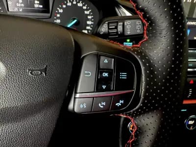 Vendo Ford Fiesta 2018 - 12500 EUR, 146800 km - AUTO.MOTO.pt