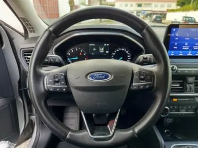 Sell Ford Focus 2021 - 12990 EUR, 167500 km - AUTO.MOTO.pt