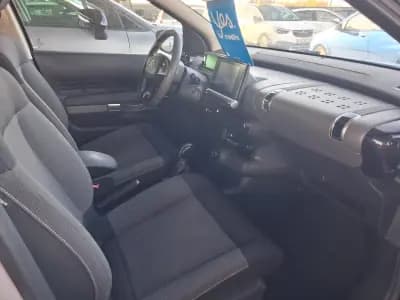 Sell Citroën C4 2017 - 9900 EUR, 89000 km - AUTO.MOTO.pt