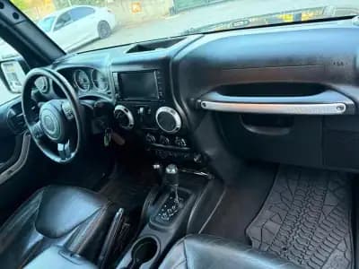 Sell Jeep Wrangler 2019 - 19900 EUR, 323000 km - AUTO.MOTO.pt