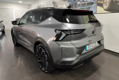 Vendo Renault Scénic E-Tech 2024 - 40990 EUR, 9000 km - AUTO.MOTO.pt