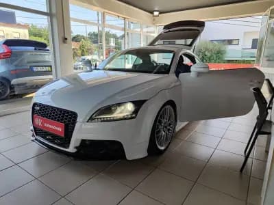 Vendo Audi TT Coupé 2009 - 21150 EUR, 115300 km - AUTO.MOTO.pt
