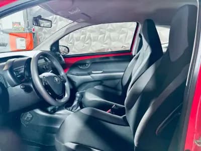 Vendo Toyota Aygo 2019 - 10750 EUR, 126299 km - AUTO.MOTO.pt