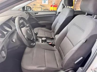 Vendo Volkswagen Golf 2016 - 12500 EUR, 228000 km - AUTO.MOTO.pt