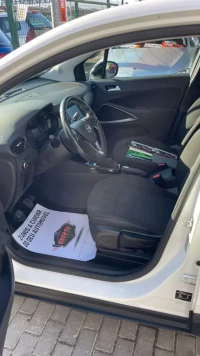 Vendo Opel Crossland 2022 - 17450 EUR, 40566 km - AUTO.MOTO.pt