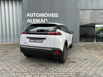 Sell Peugeot 2008 2024 - 21000 EUR, 31894 km - AUTO.MOTO.pt