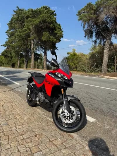 Vendo mota Ducati Multistrada 1260 Enduro 2024 - 13950 EUR, 3200 km - AUTO.MOTO.pt