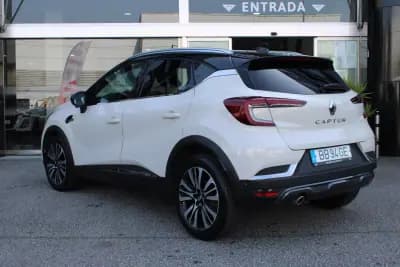 Vendo Renault Captur 2020 - 17900 EUR, 131971 km - AUTO.MOTO.pt
