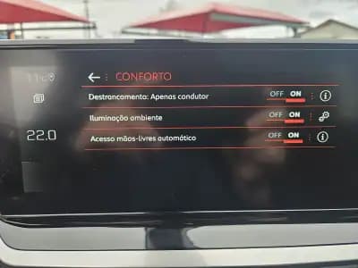 Sell Peugeot 2008 2021 - 19500 EUR, 61150 km - AUTO.MOTO.pt