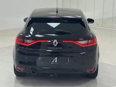 Sell Renault Mégane 2016 - 12990 EUR, 118000 km - AUTO.MOTO.pt