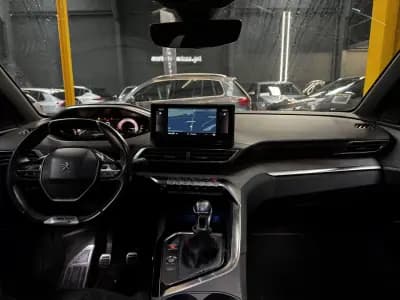 Sell Peugeot 3008 2021 - 21990 EUR, 83500 km - AUTO.MOTO.pt