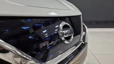 Sell Nissan Leaf 2018 - 17950 EUR, 108446 km - AUTO.MOTO.pt