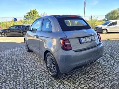 Vendo Fiat 500e C 2022 - 19950 EUR, 6000 km - AUTO.MOTO.pt