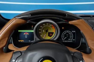 Sell Ferrari FF 2013 - 245000 EUR, 33494 km - AUTO.MOTO.pt