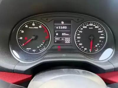 Vendo Audi Q2 2018 - 22490 EUR, 60400 km - AUTO.MOTO.pt