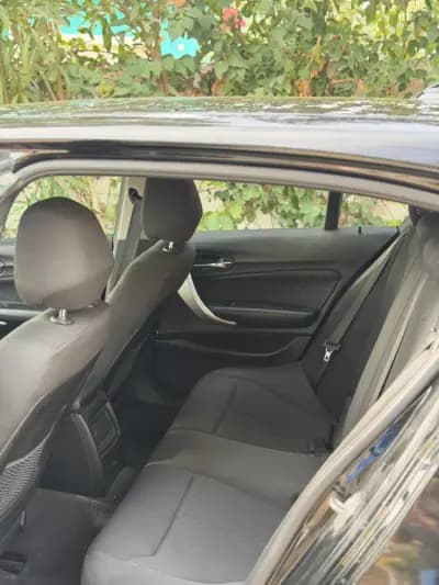 Vendo BMW 116 2018 - 18900 EUR, 83454 km - AUTO.MOTO.pt