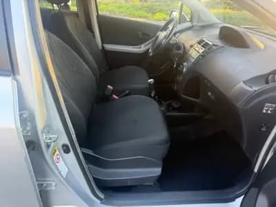 Vendo Toyota Yaris 2009 - 6550 EUR, 147000 km - AUTO.MOTO.pt