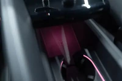 Vendo Porsche Macan 2025 - 88950 EUR, 14000 km - AUTO.MOTO.pt