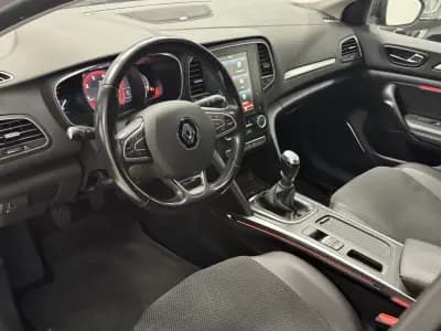 Sell Renault Mégane 2016 - 12990 EUR, 118000 km - AUTO.MOTO.pt