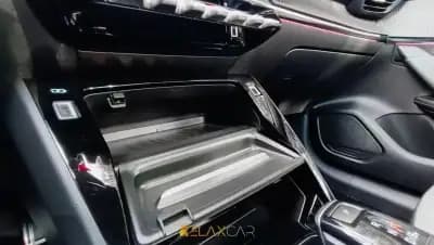 Vendo Peugeot e-208 2020 - 16000 EUR, 68000 km - AUTO.MOTO.pt