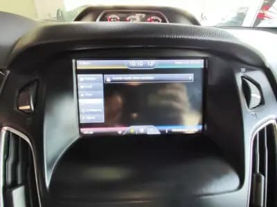 Vendo Ford Focus 2015 - 20500 EUR, 125550 km - AUTO.MOTO.pt