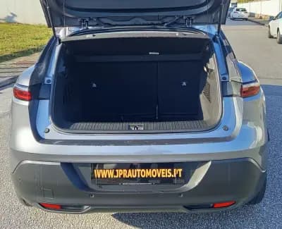 Vendo Renault Mégane E-Tech 2022 - 22490 EUR, 56941 km - AUTO.MOTO.pt