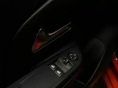 Vendo Opel Corsa 2020 - 12990 EUR, 50700 km - AUTO.MOTO.pt