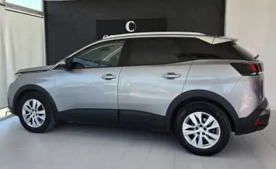 Vendo Peugeot 3008 2019 - 18640 EUR, 104863 km - AUTO.MOTO.pt
