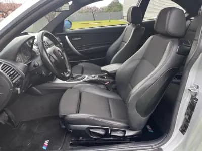 Vendo BMW 120 2008 - 12900 EUR, 300000 km - AUTO.MOTO.pt