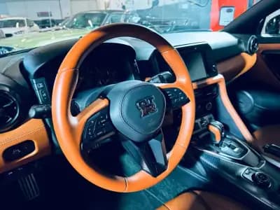 Vendo Nissan GT-R 2017 - 159990 EUR, 47772 km - AUTO.MOTO.pt