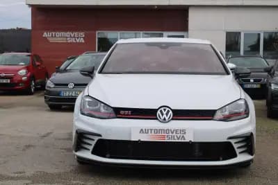 Vendo Volkswagen Golf 2017 - 33990 EUR, 55000 km - AUTO.MOTO.pt