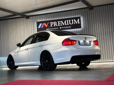 Vendo BMW 318 2011 - 15990 EUR, 230500 km - AUTO.MOTO.pt
