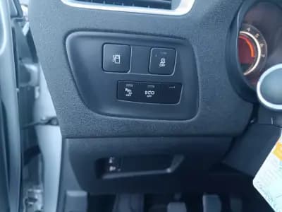 Vendo Citroën C4 2015 - 11500 EUR, 53000 km - AUTO.MOTO.pt