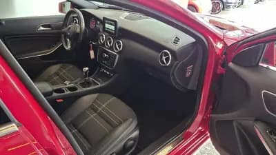 Vendo Mercedes-Benz A 160 2015 - 15900 EUR, 208637 km - AUTO.MOTO.pt
