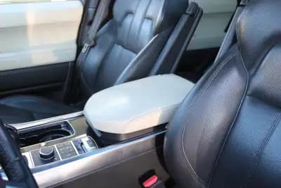 Sell Land Rover Range Rover Sport 2016 - 39500 EUR, 223000 km - AUTO.MOTO.pt