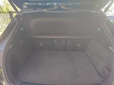 Vendo Mercedes-Benz GLA 200 2020 - 31990 EUR, 157000 km - AUTO.MOTO.pt