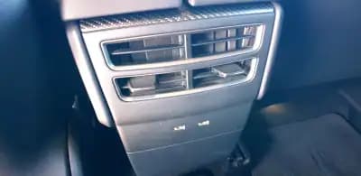 Vendo Tesla Model X 2019 - 59990 EUR, 179000 km - AUTO.MOTO.pt