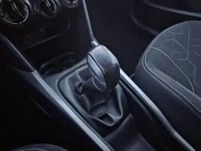 Sell Peugeot 2008 2016 - 12990 EUR, 160000 km - AUTO.MOTO.pt