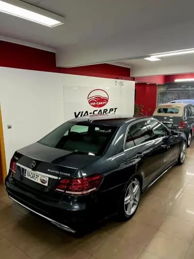 Sell Mercedes-Benz E 300 2013 - 17950 EUR, 221000 km - AUTO.MOTO.pt
