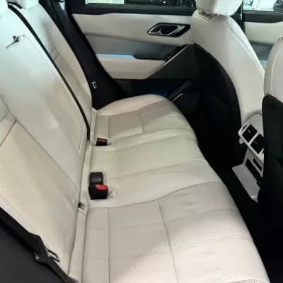 Vendo Land Rover Range Rover Velar 2019 - 45000 EUR, 75000 km - AUTO.MOTO.pt