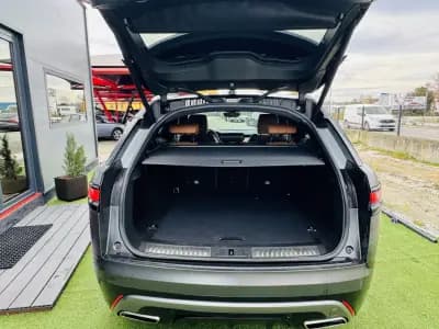 Sell Land Rover Range Rover Velar 2018 - 59999 EUR, 190000 km - AUTO.MOTO.pt